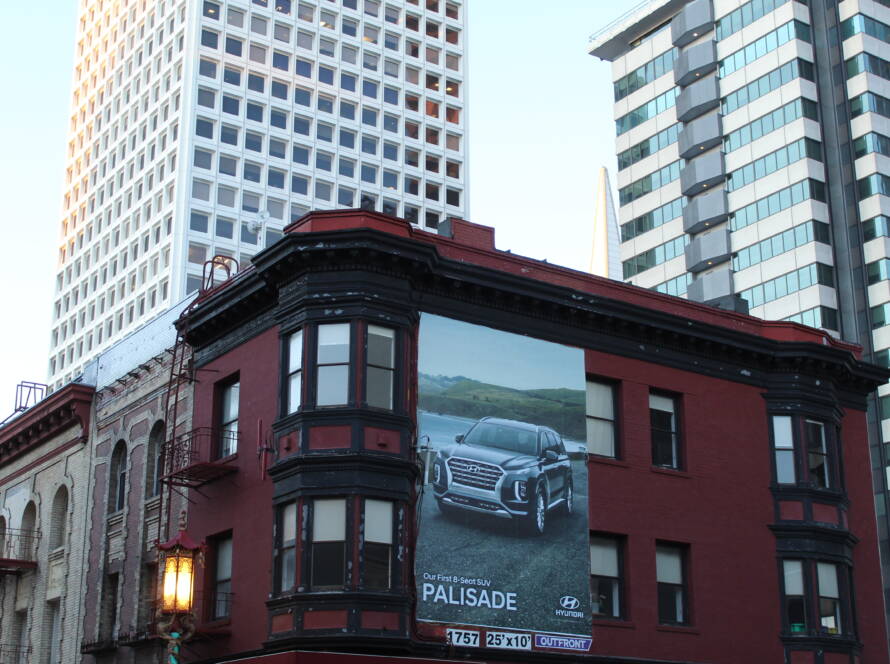 Urban Billboard Advertising: Hyundai Palisade SUV